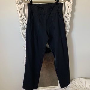 ⭐️Men’s LuLulemon⭐️ straight leg Luon pants